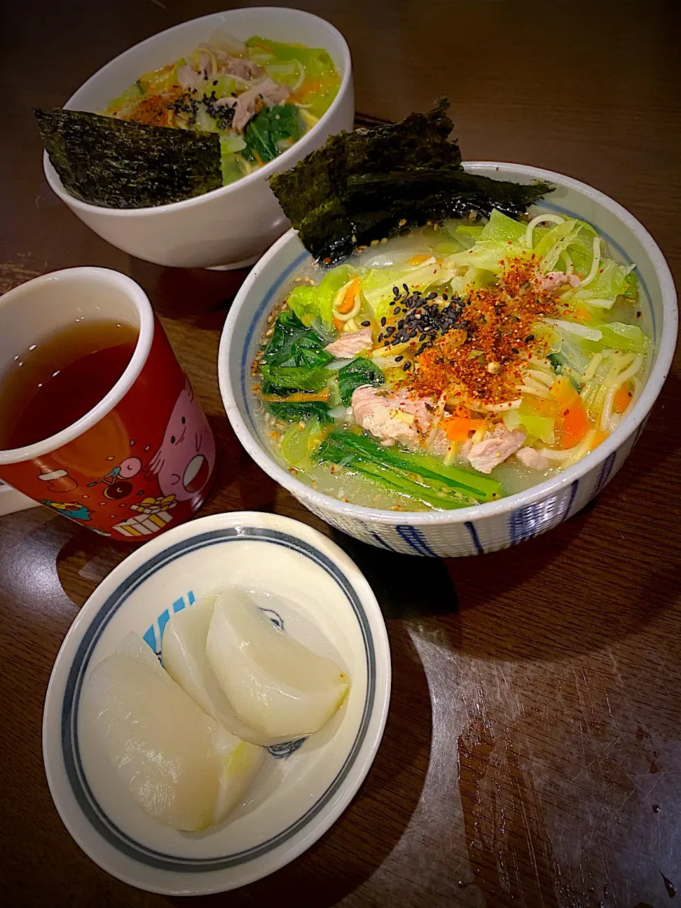 鶏出汁ラーメン　カブの煮物　ほうじ茶|ch＊K*∀o(^^*)♪さん