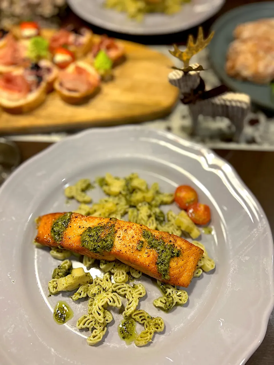 サーモンムニエルのジェノベーゼソース|Emeiさん