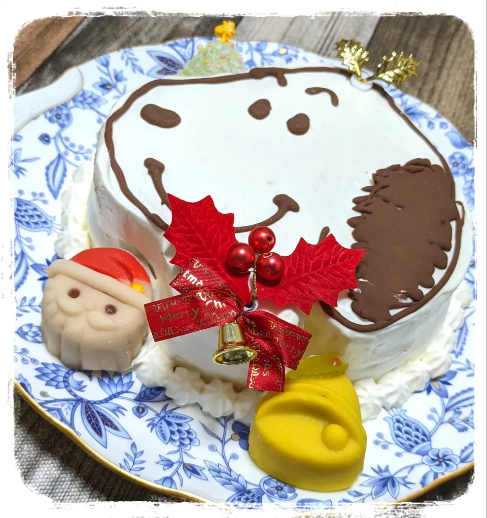 メリークリスマスヌーピーケーキ🎄|ひとみんΨ(*´∀｀)Ψさん