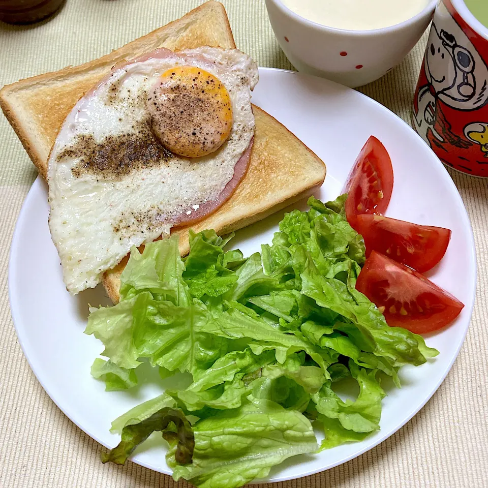 目玉焼きトースト|akkoさん