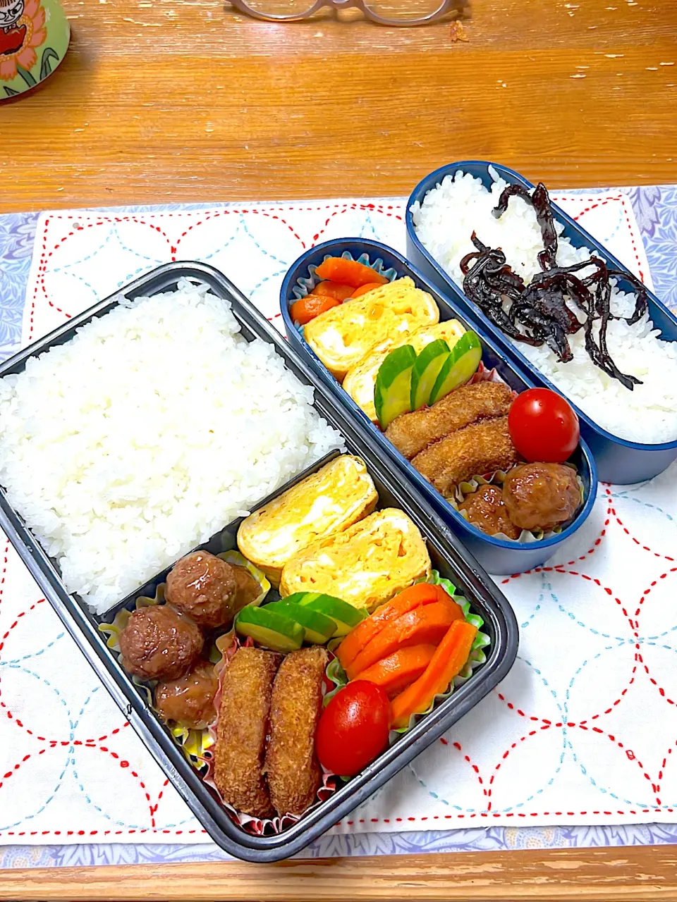 お肉屋さんのコロッケ弁当|アッキーさん