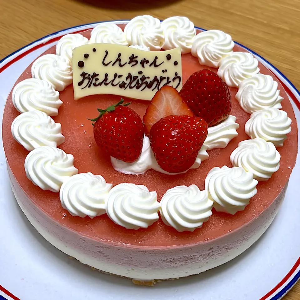 1歳の誕生日ケーキ🎂|さつまいもさん