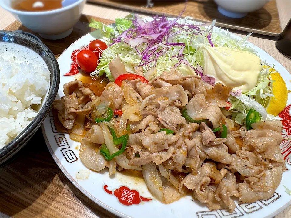 Snapdishの料理写真:焼肉定食|みみさん