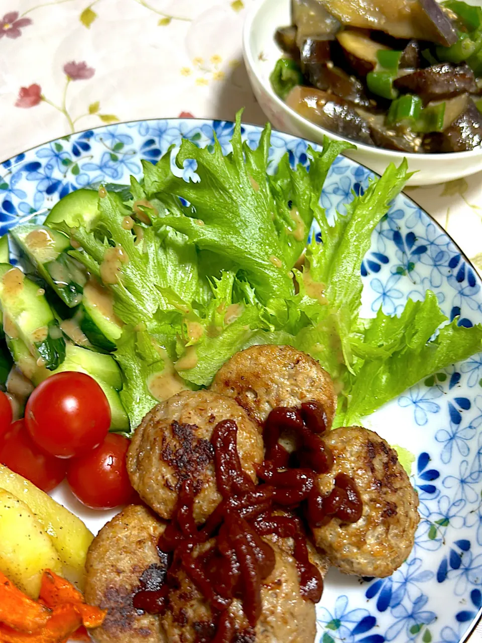 ミニハンバーグ定食|🍒ふみりん🍒さん