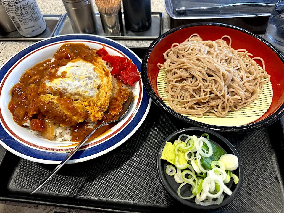 カレーかつ丼セット|マハロ菊池さん