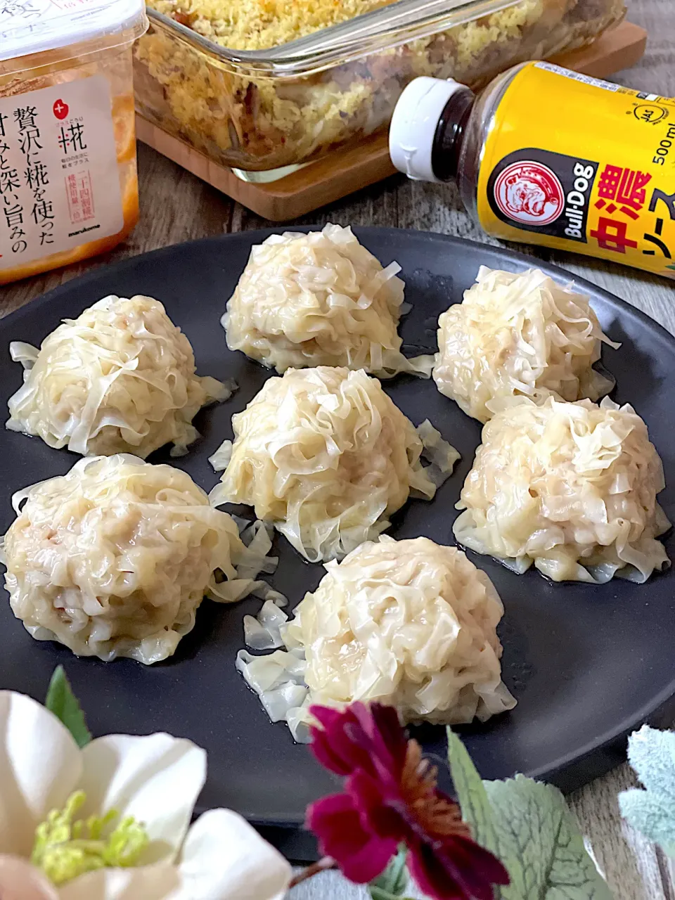 Snapdishの料理写真:万能味ソースで肉肉しい蒸し焼売✨|いっちゃんさん