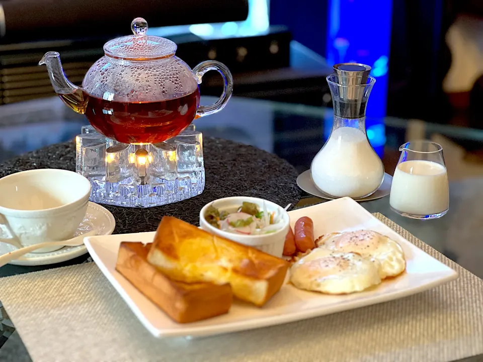 Snapdishの料理写真:年末年始休暇1日目の朝ごはん🍞|yokoさん