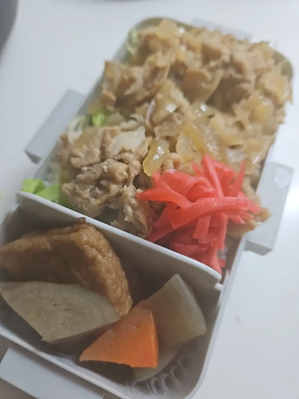 ☆中学生弁当☆冬勉強会へ、、、生姜焼き丼、根菜煮物|ｼｮｺﾗさん