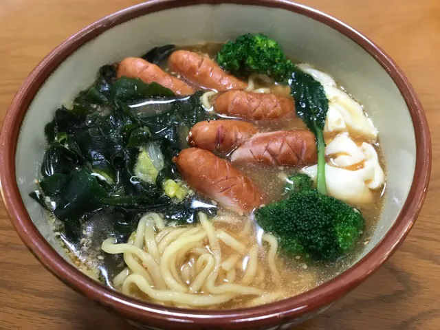 マルちゃん正麺🍜、味噌味❗️(⌒▽⌒)✨|サソリさん