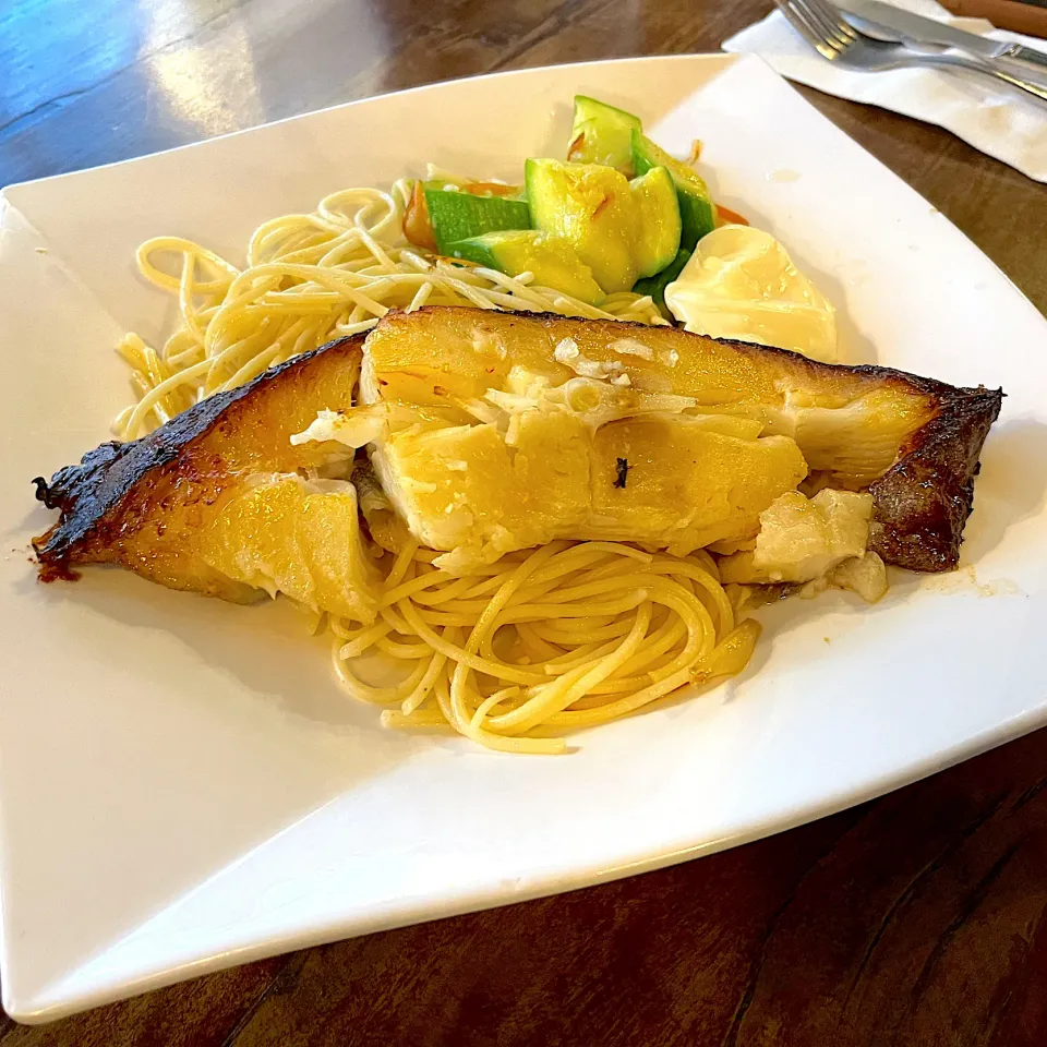 Miso glazed Greenland halibut pasta|skyblueさん