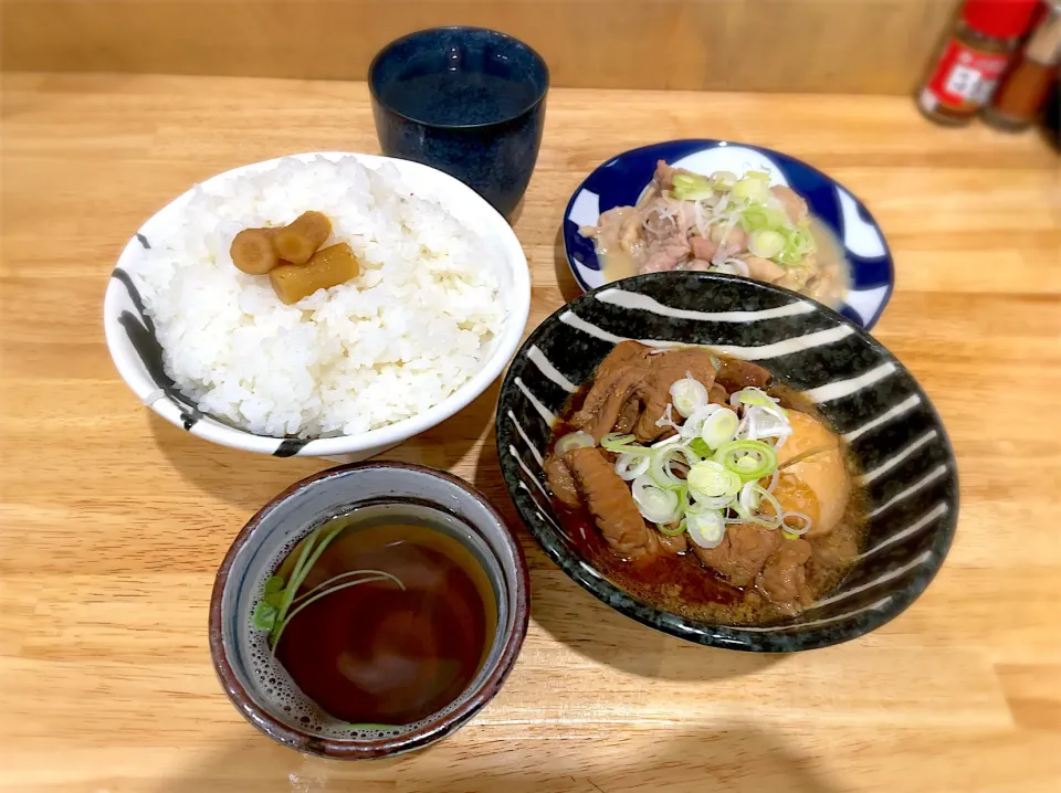 Snapdishの料理写真:大晦日特別メニュー もつ煮込み定食（大）|morimi32さん