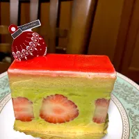 Snapdishの料理写真:ピスタチオクリームのフレジエ|まさこさん