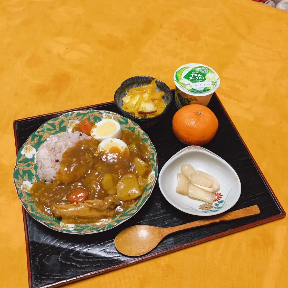 grandmaの晩ごはん☆ 今夜はカレー🍛
急に食べたくなって|kaoriさん