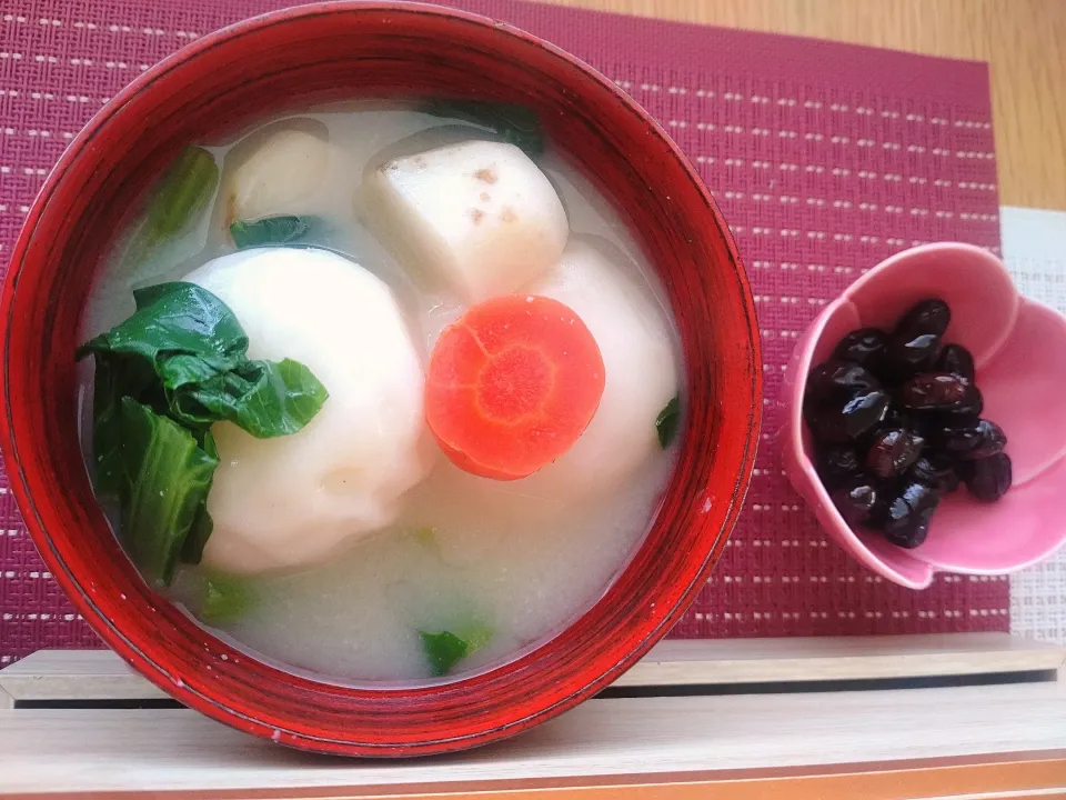 🌺白味噌のお雑煮🌺|まきさん