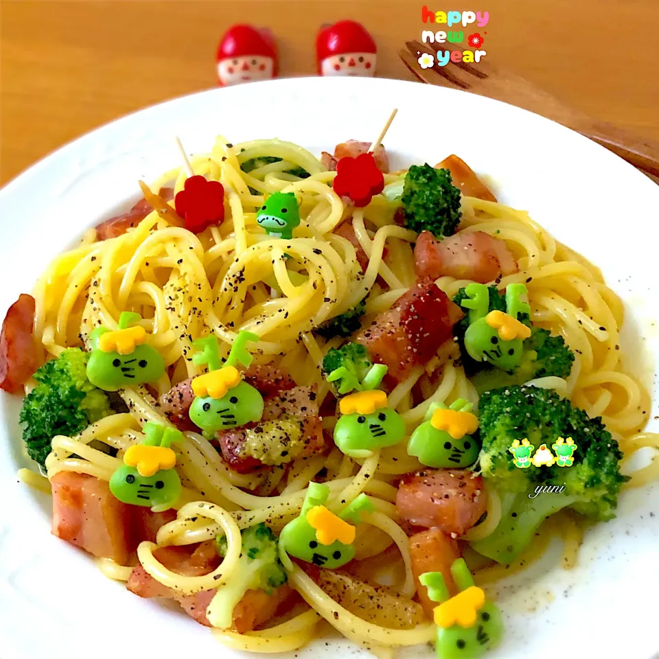 🎍小腹が空いたので3時🕒おやつは🧄🥓カルボナーラ🍝😅🎍|🌸yuni🌸さん