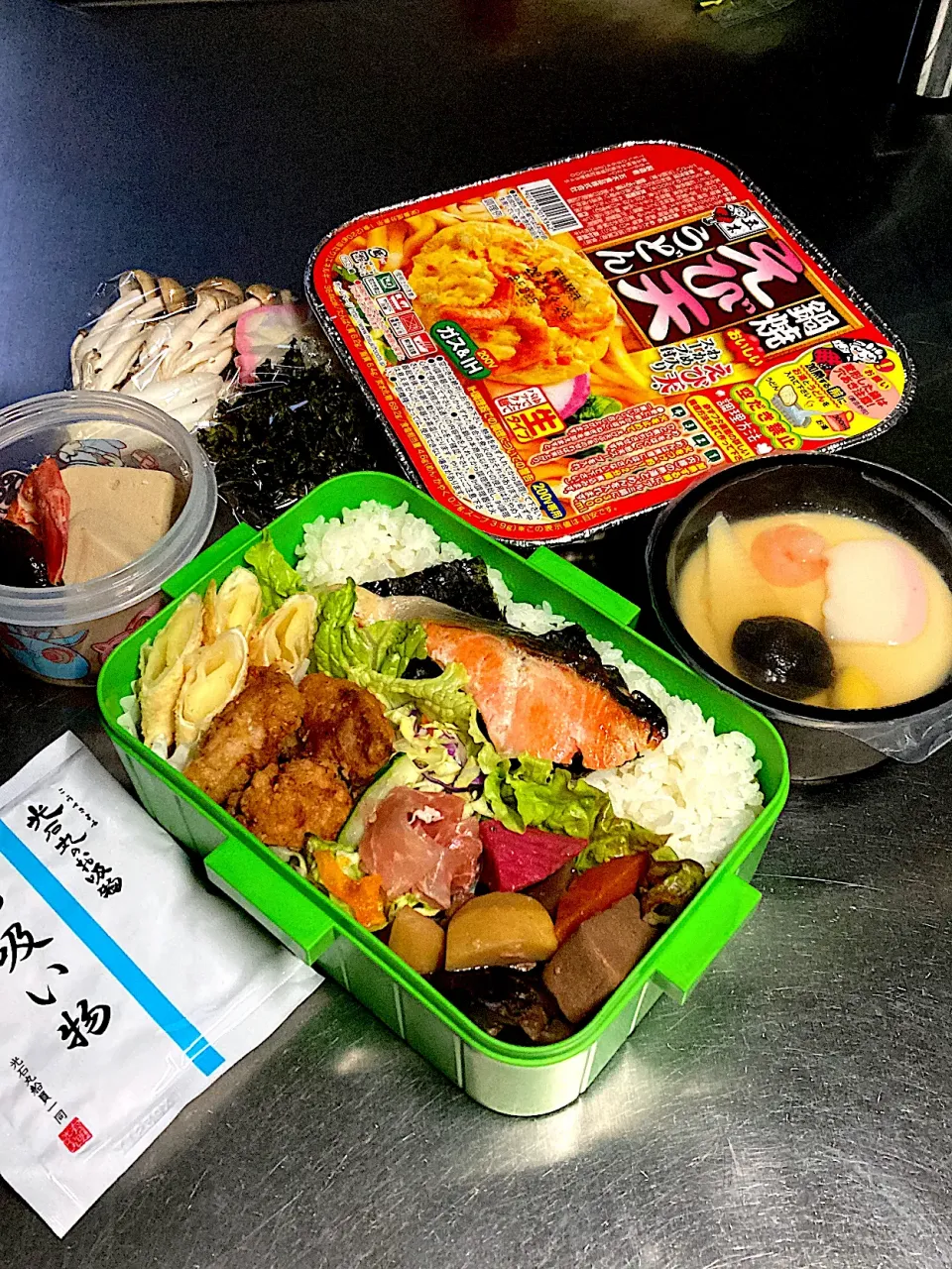 R6.1/2 𝚃𝚞𝚎.   🍱今日のお弁当🍱|hamakoさん