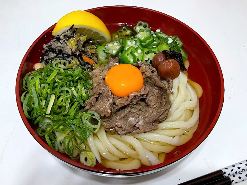 肉ぶっかけうどん|マニラ男さん