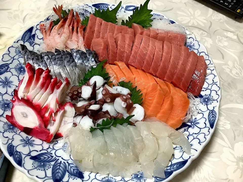 Snapdishの料理写真:実家の手巻き寿司🐟😋|アライさんさん