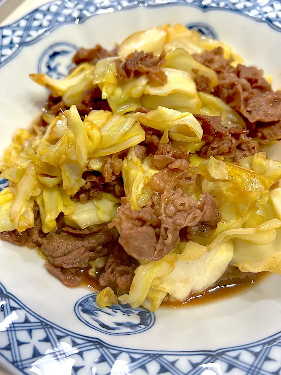 キャベツと牛肉のオイスター炒め|ゆうじさん