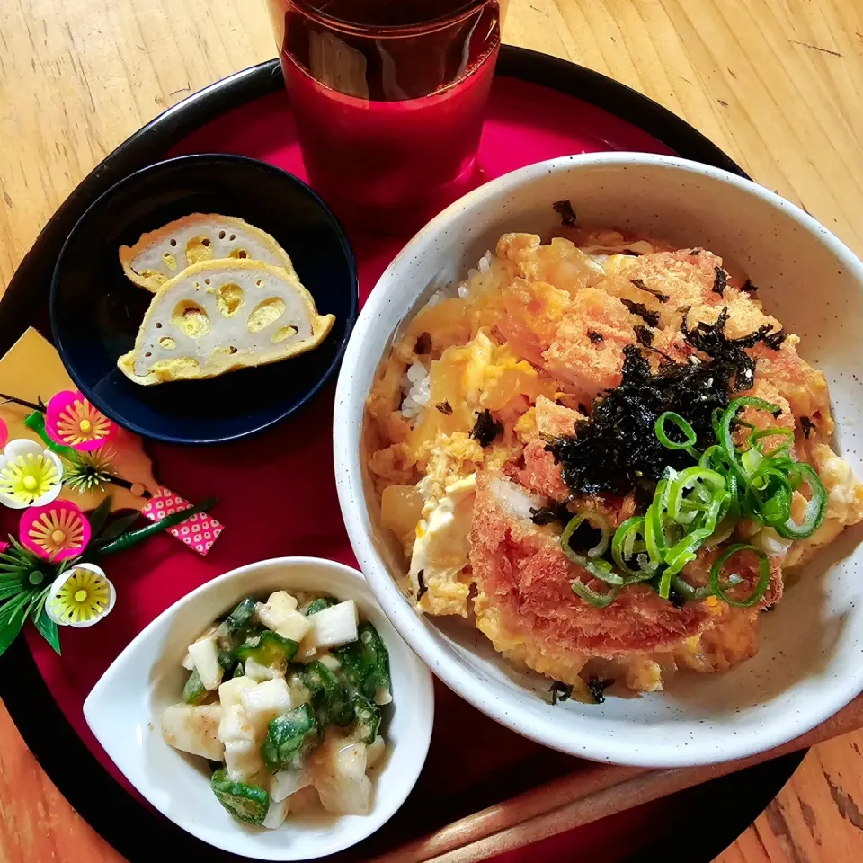 カツ丼|みきやんさん