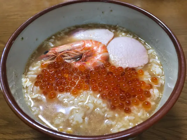 ラー🍜汁メシのいくら丼❗️( ^ω^ )✨|サソリさん