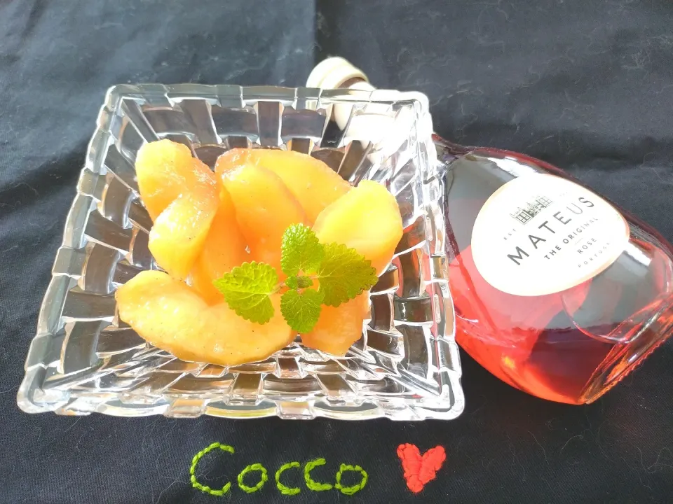 リンゴのマテウス・ロゼ煮✨|cocco+さん