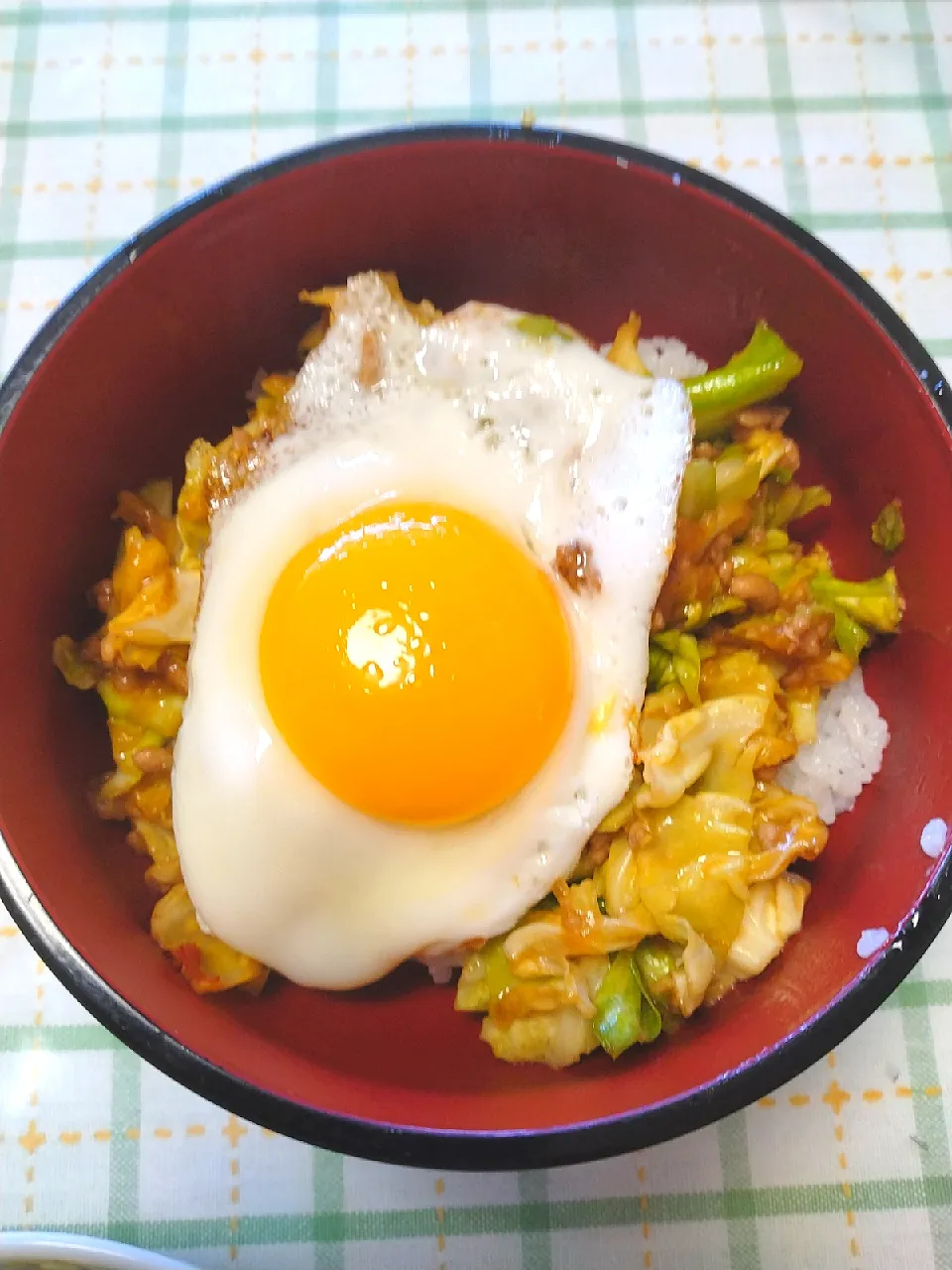 肉味噌キャベツ丼|のばーきさん