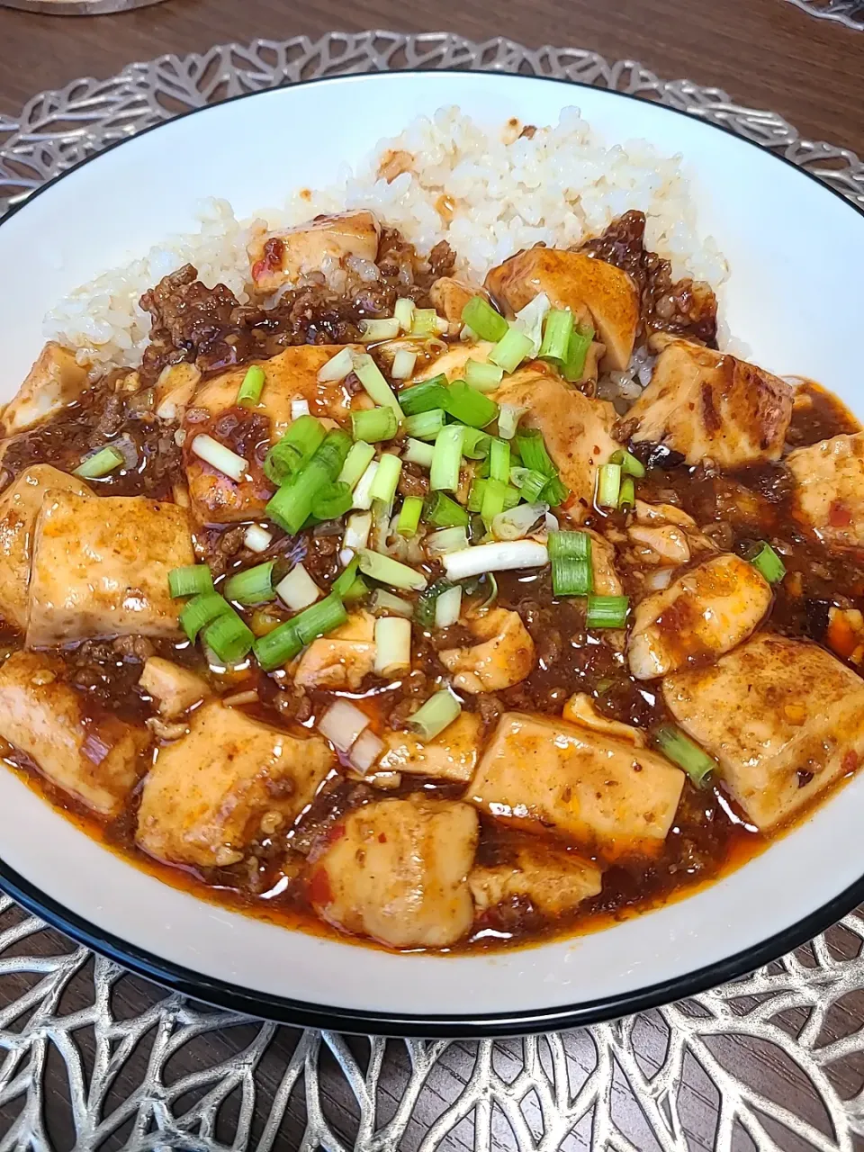 Snapdishの料理写真:麻婆丼🙋‍♀️|カズちゃんさん