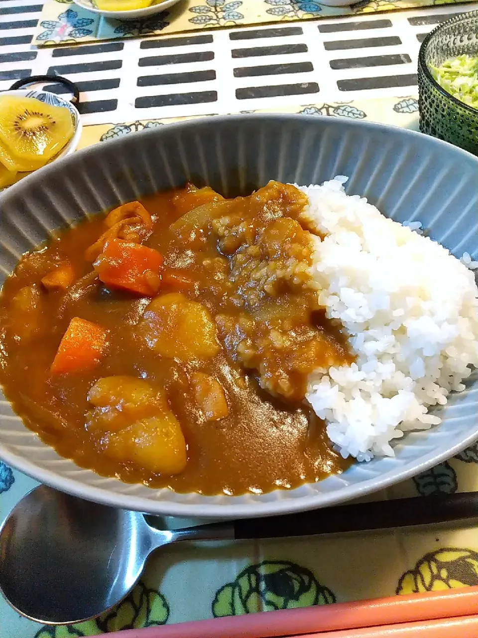 Snapdishの料理写真:カレーライス🍛🥄|sumireさん