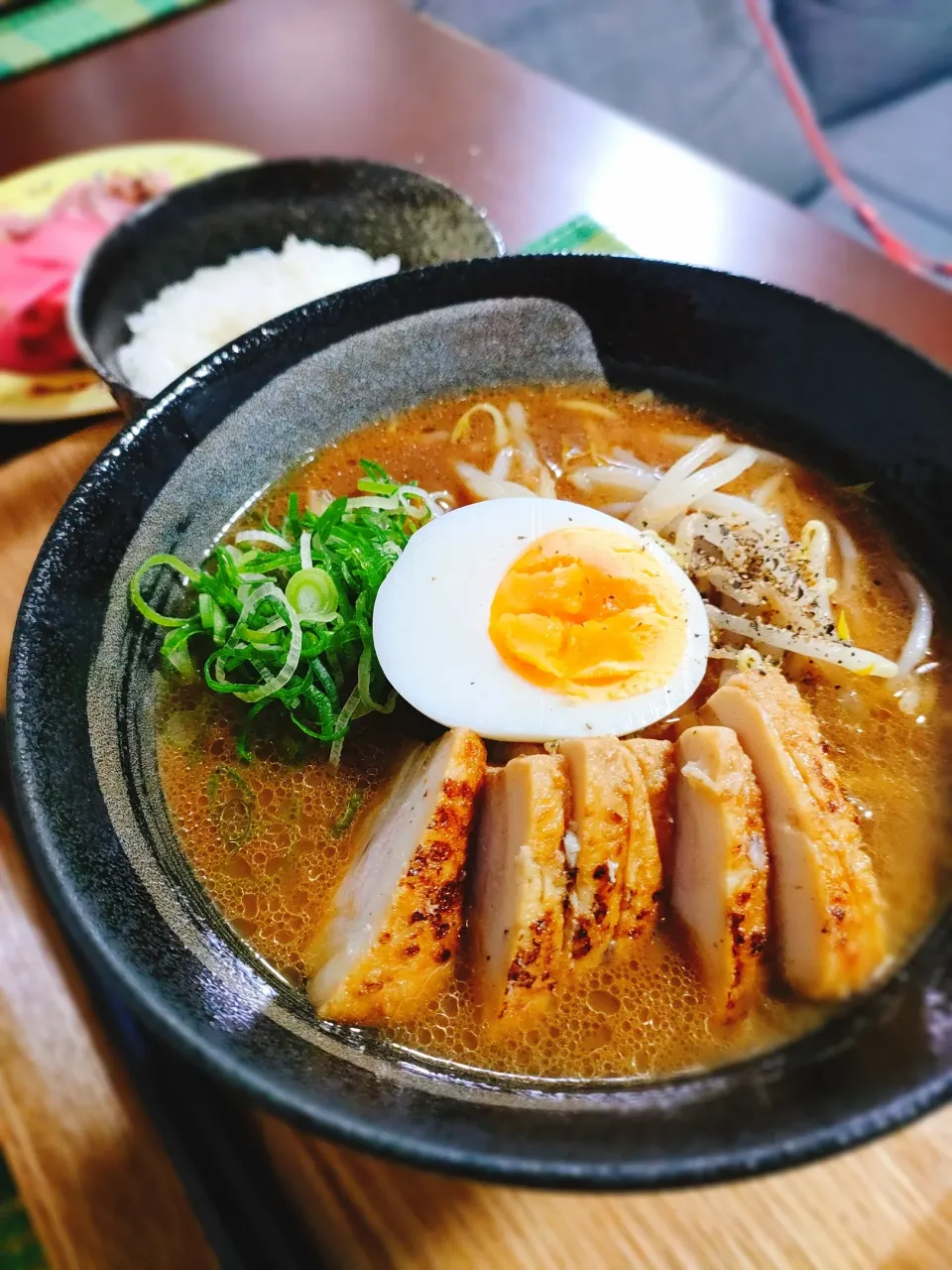 厚切りチャーシューの和歌山ラーメン|mikeyさん