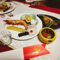 sakurakoちゃんのだて巻き💛
ワンプレートおせち