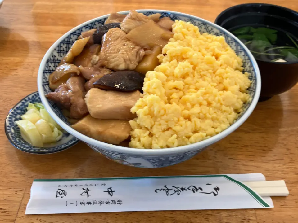 中村屋の親子丼上（大盛り）・お吸い物|まさとさん