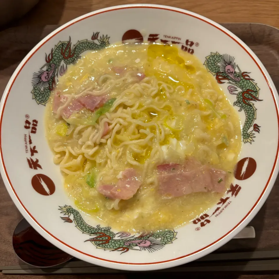 ぺぺたま塩ラーメン(◍•ڡ•◍)❤|いつみさん