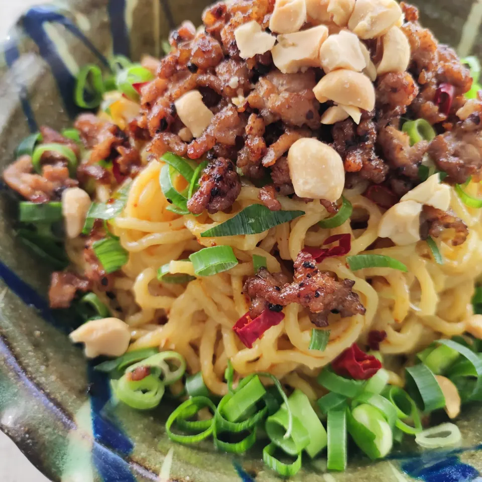 Snapdishの料理写真:汁なし担々麺|鯉太郎さん