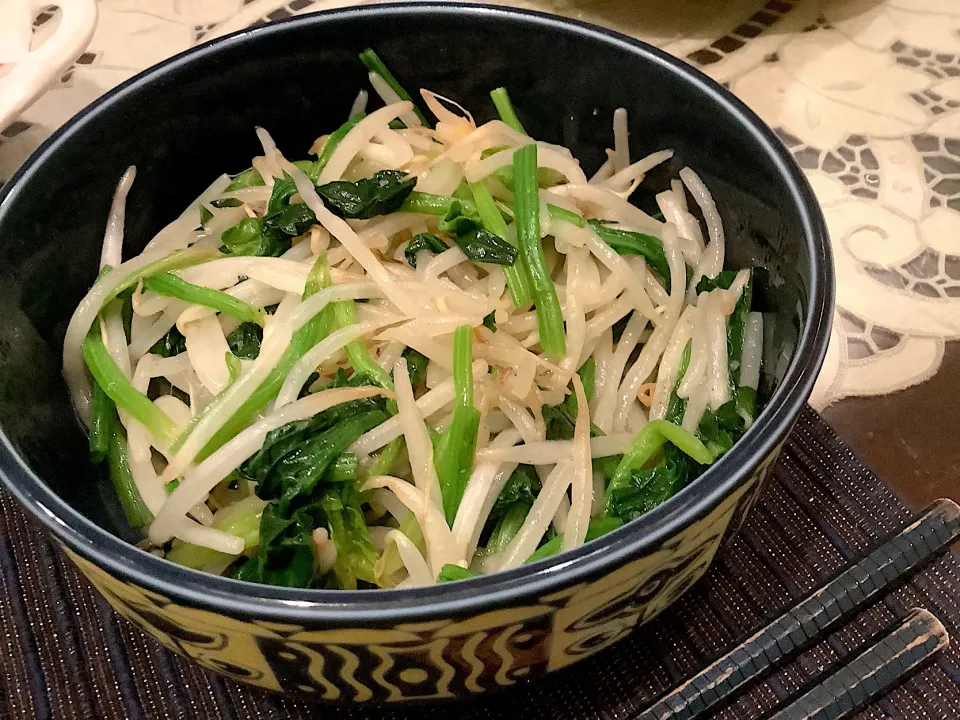 モヤシとほうれん草のナムル😋|アライさんさん