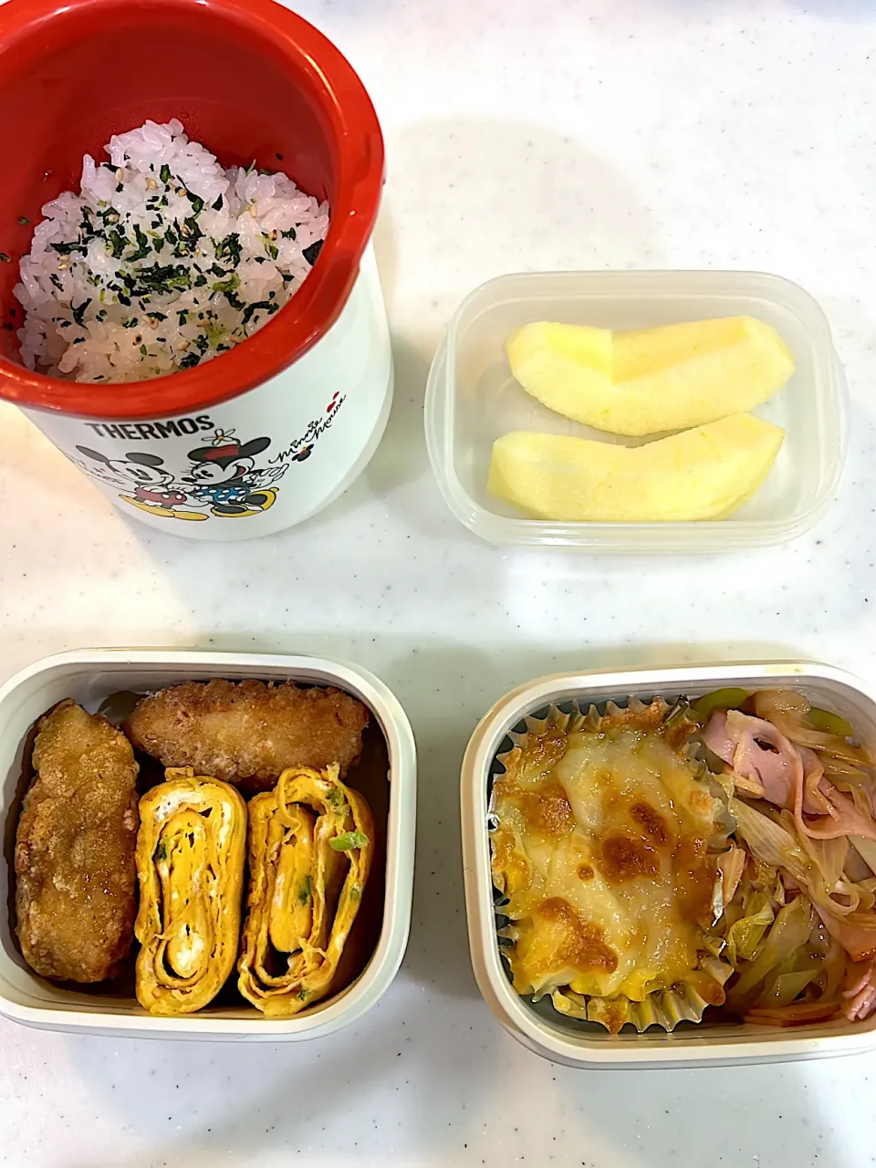 Snapdishの料理写真:1月9日のお弁当🍱|momotoemiさん