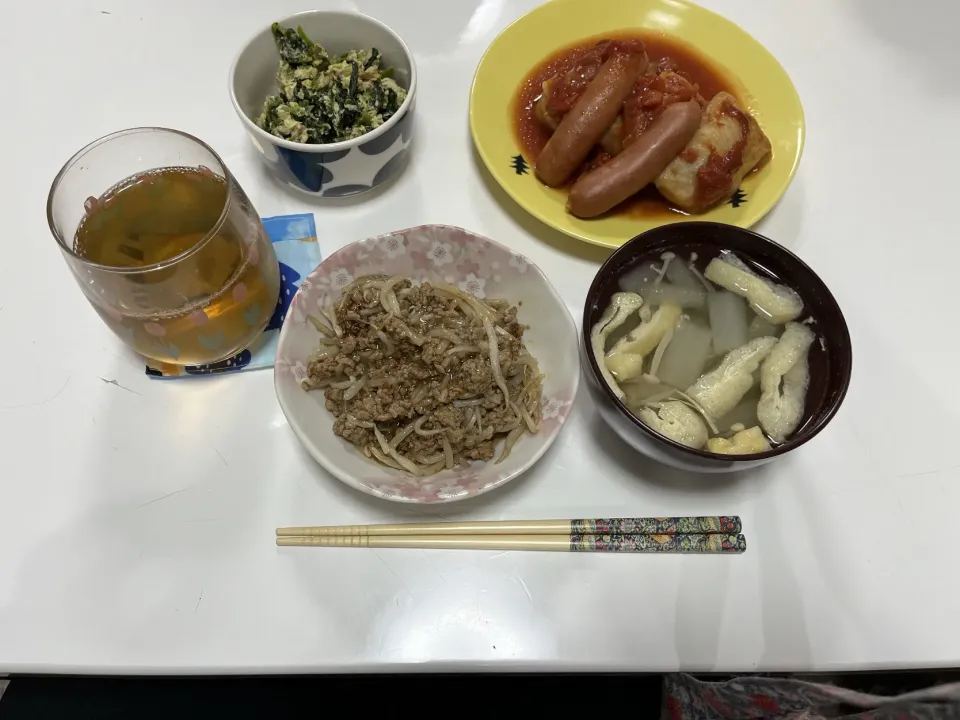 晩御飯☆麻婆もやし☆ロールキャベツ☆ほうれん草とツナの卵とじ☆すまし汁（大根・えのき・揚げ）|Saharaさん