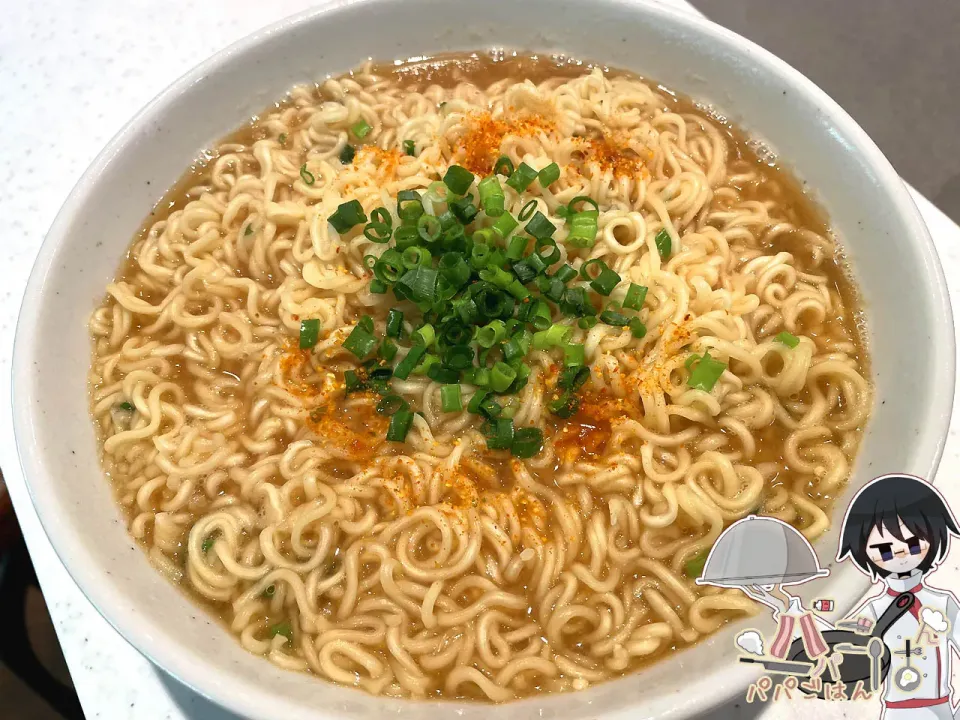 ちょい足し激ウマ！サッポロ一番みそラーメン|パパごはんさん