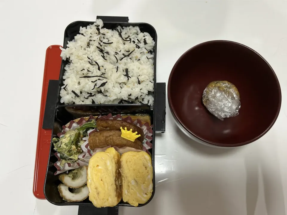 パパ弁☆鮭☆ほうれん草とツナの卵とじ☆ちくわの磯辺揚げ☆マルシンハンバーグ☆だし巻き卵☆しそひじき混ぜご飯☆みそ玉|Saharaさん