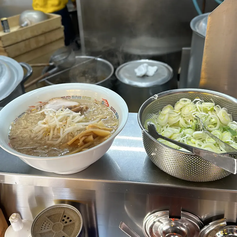 Snapdishの料理写真:ラーメン|Hajime Sakaiさん