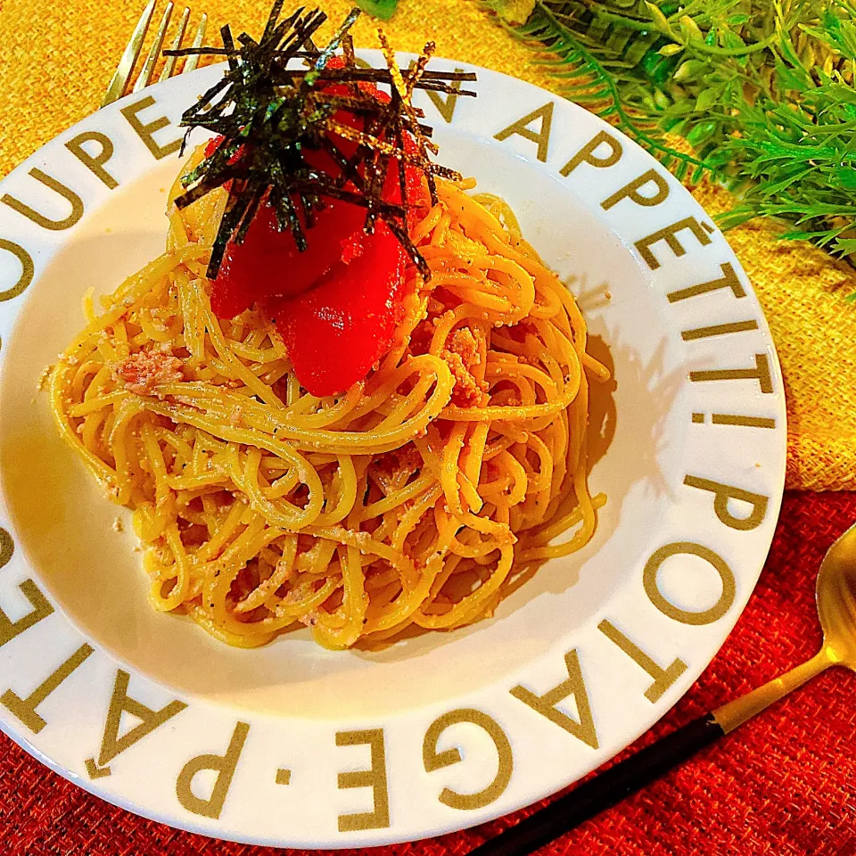 Snapdishの料理写真:ぷちぷちクリーミー明太子パスタ|桃仙メル🍑さん