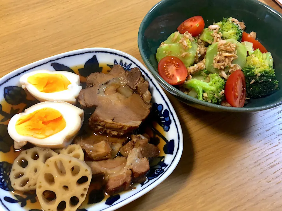 焼豚と蓮根の煮物☺️|さおりさん