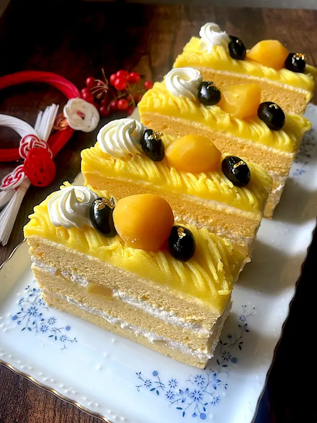 Snapdishの料理・レシピ写真:モンブラン風ショートケーキ~栗きんとんリメイク｜『あと』が楽すぎるおせちリメイク