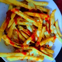 Snapdishの料理写真:Fries|Gulfi Khanさん