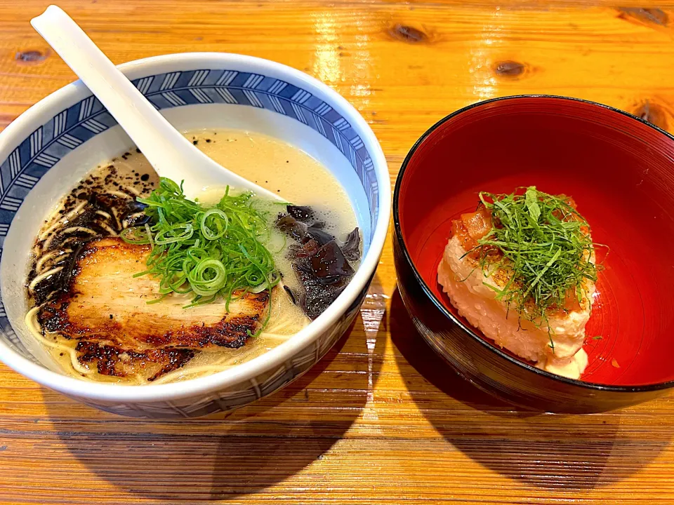 塩芳醇中華そば🍜　汁漬セット🍙|yokoさん