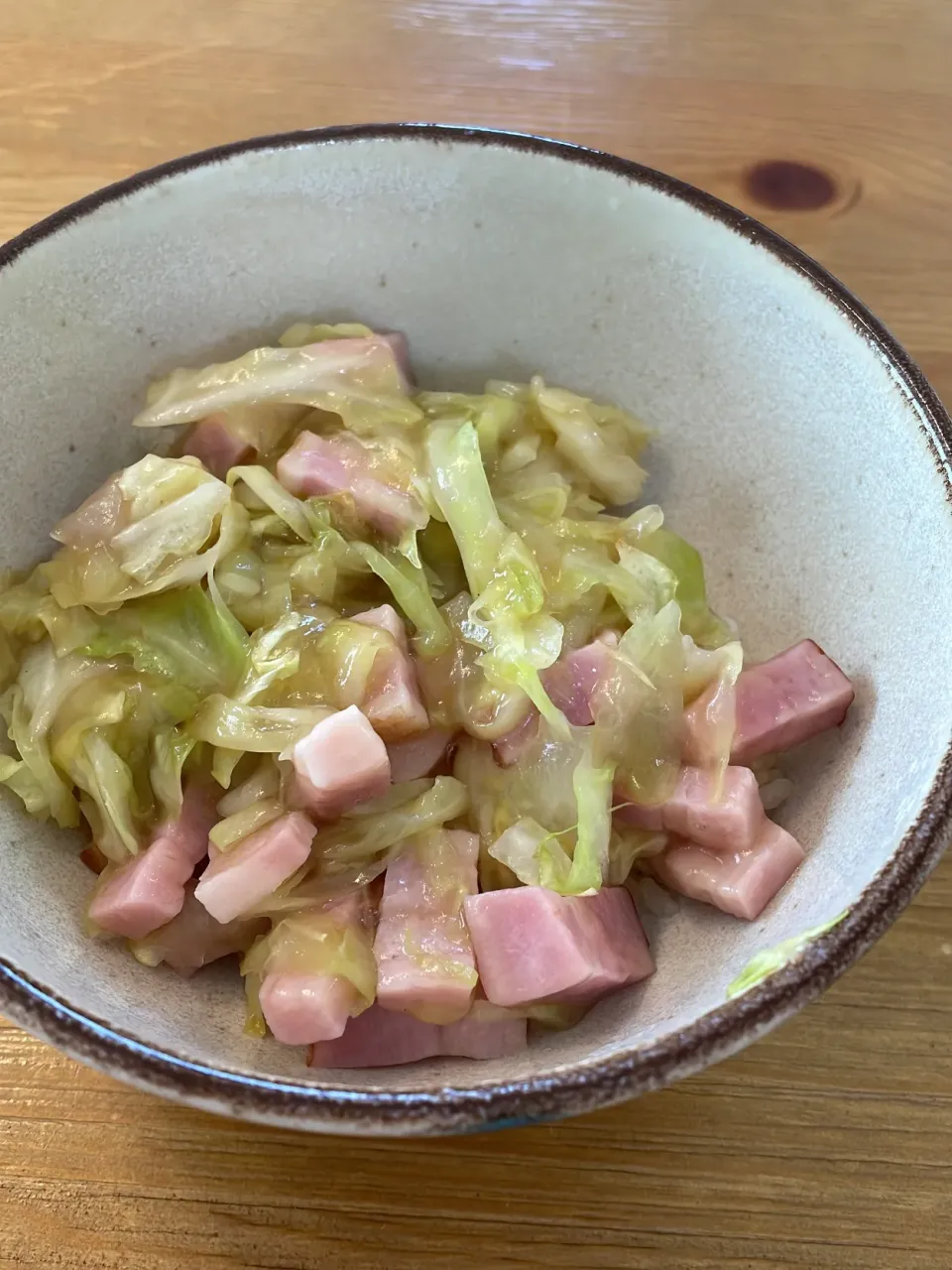 ベーコンとキャベツのあんかけ丼|fukaさん