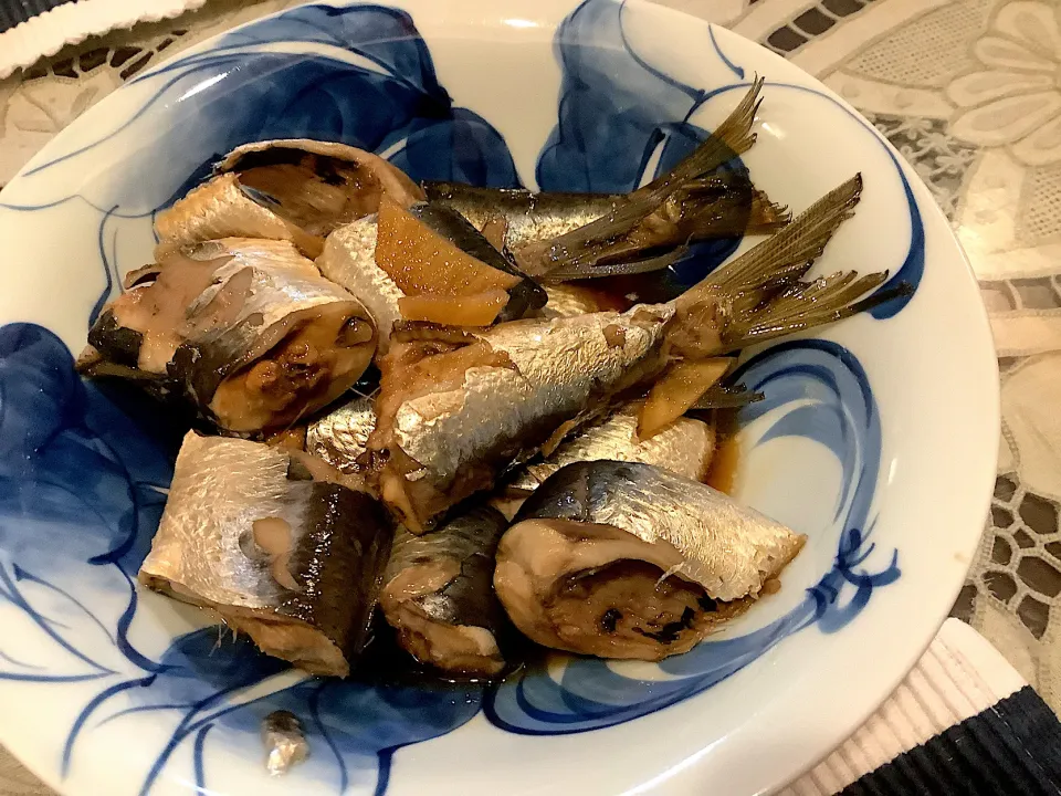 Snapdishの料理写真:イワシの黒酢煮😋🐟|アライさんさん