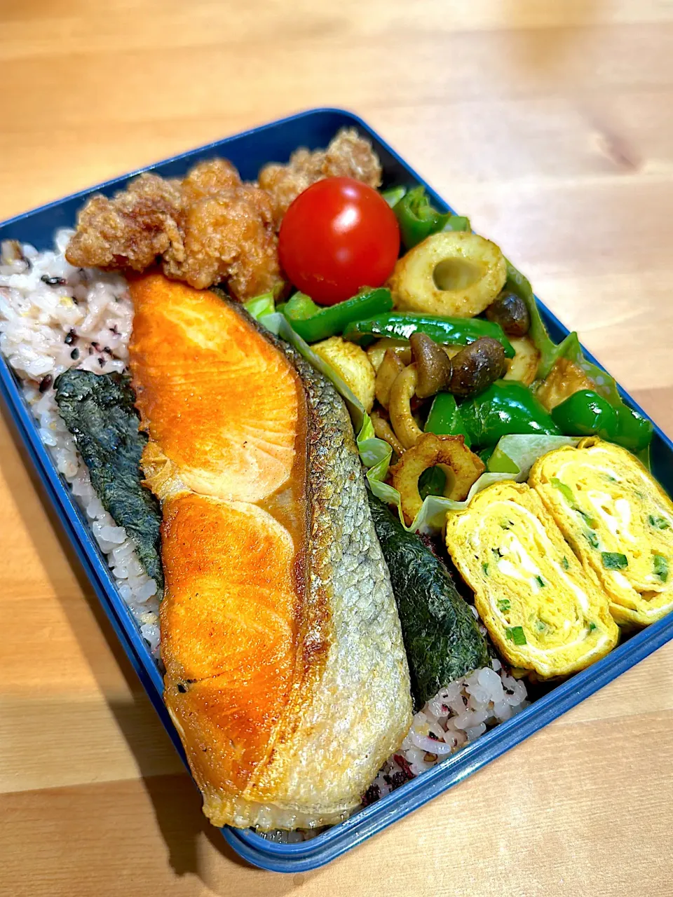 お弁当|メガネおばさんさん