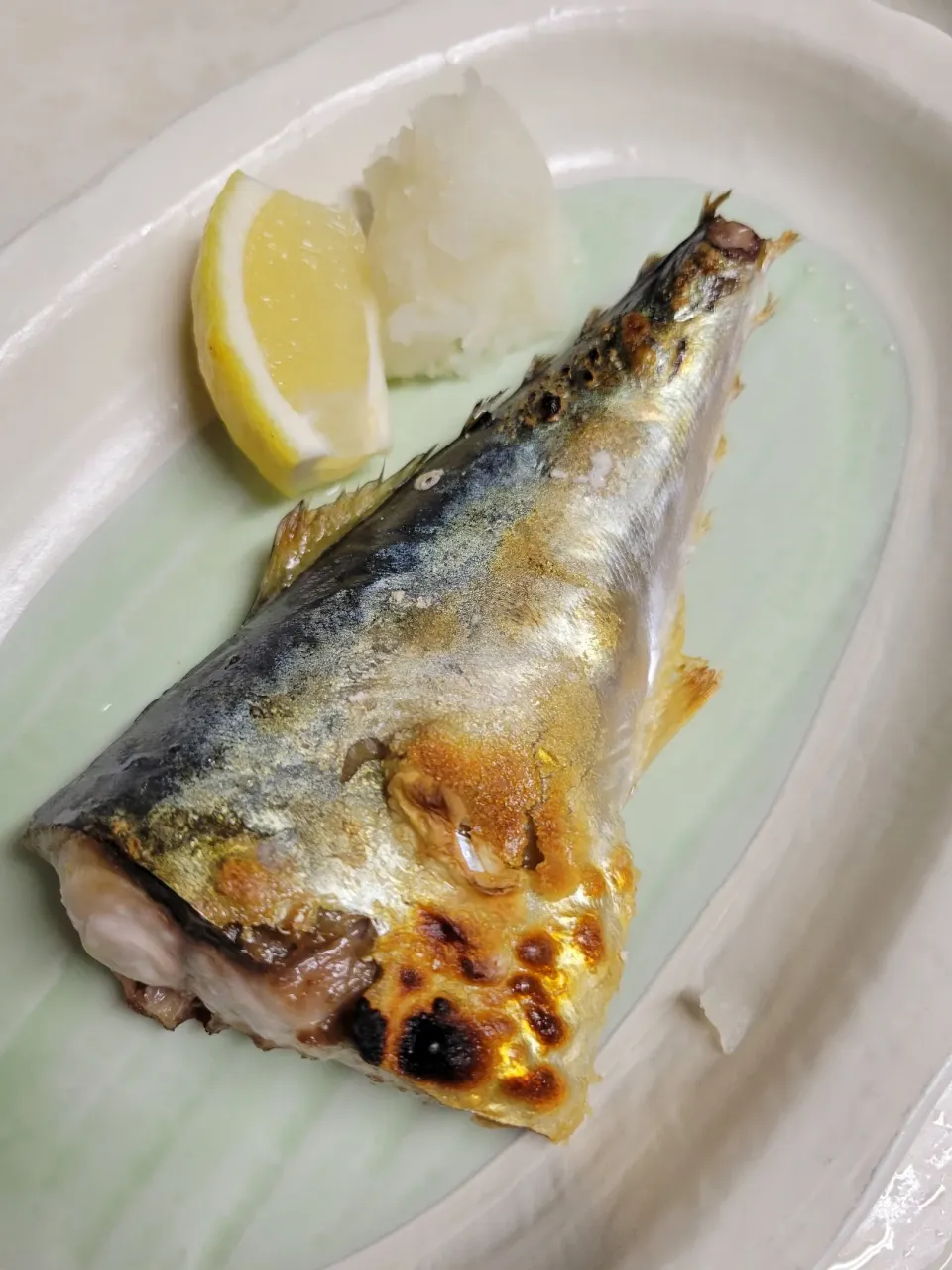 サバの塩焼き
（皮の焼きが１分、足りず、全部パリパリにならず、、（涙））|あんさん
