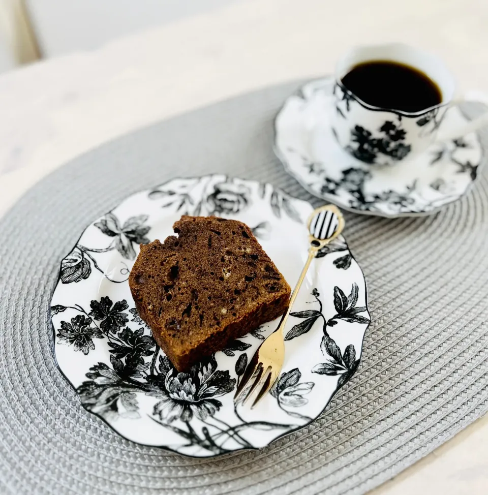 コーヒーとチョコのパウンドケーキ|白のパンダさん